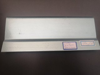 قرنیز PVC عرض 9 سانت نقره ای فیلی